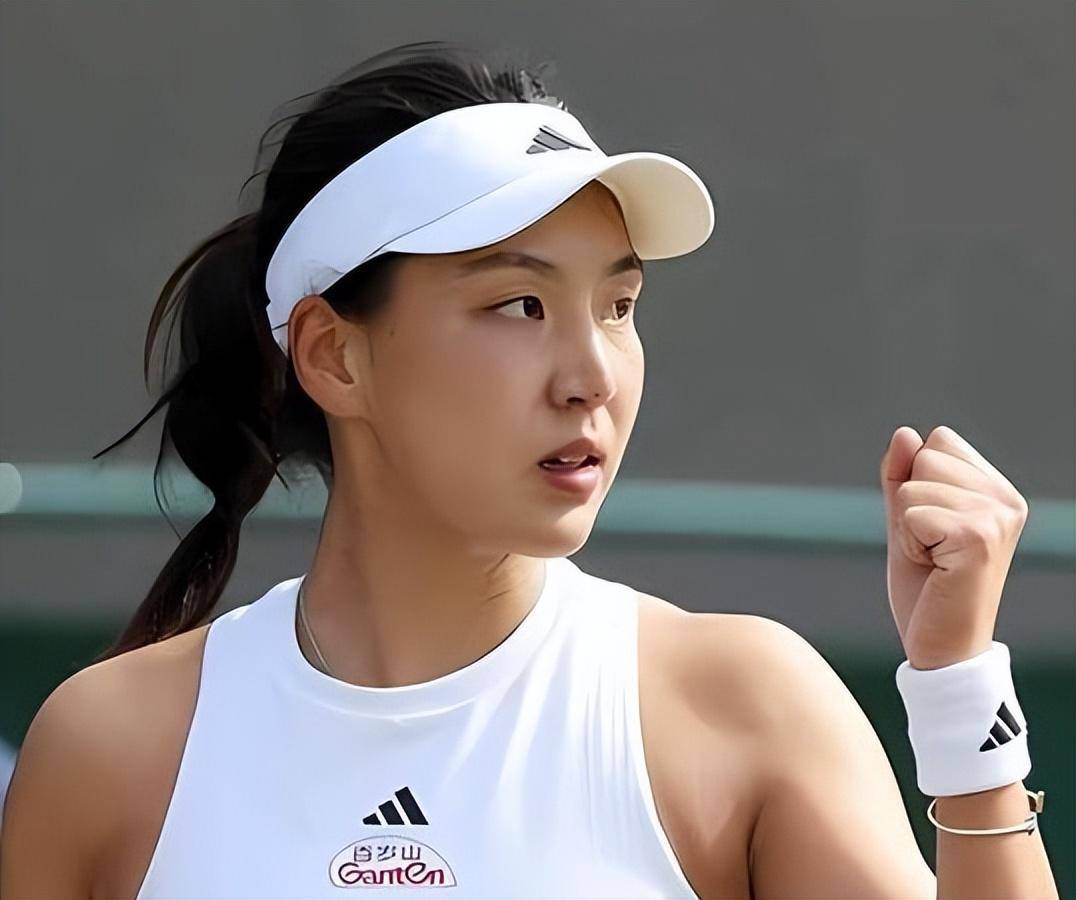 她完全掌握 她完全掌握