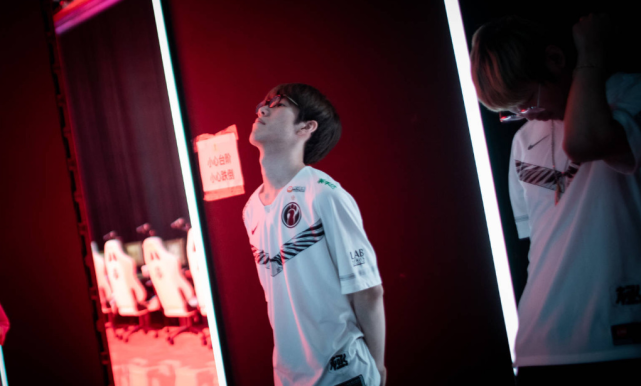 曼城顯然不 曼城顯然不