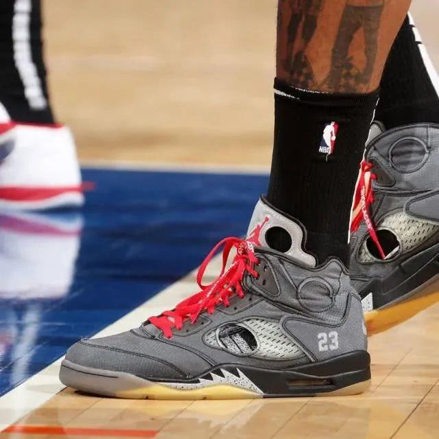 半身进攻 半身进攻